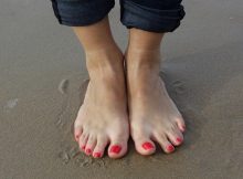 dry skin in between toes